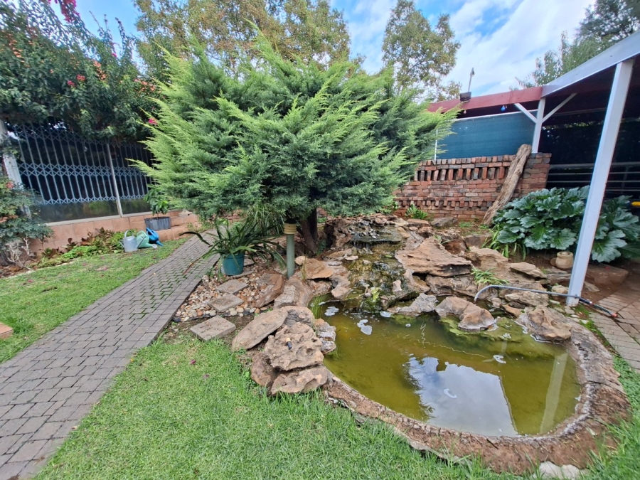 8 Bedroom Property for Sale in Dan Pienaar Free State